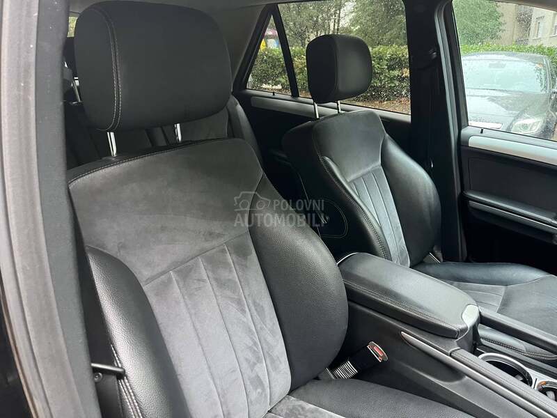 Mercedes Benz ML 320 