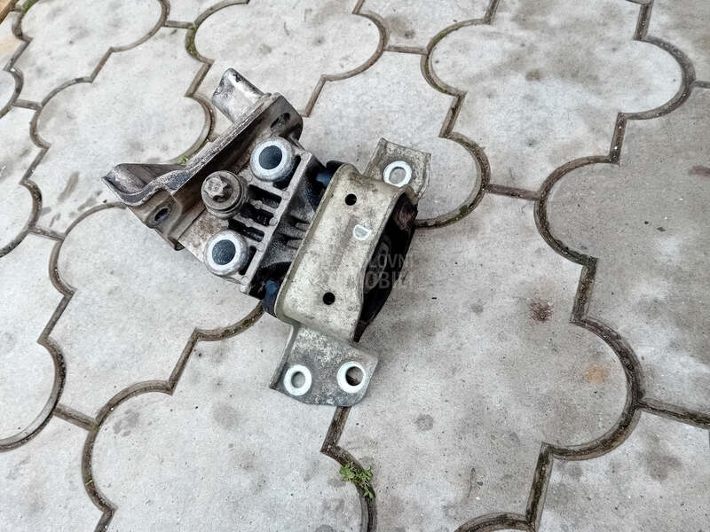Nosac motora 1.4 8v