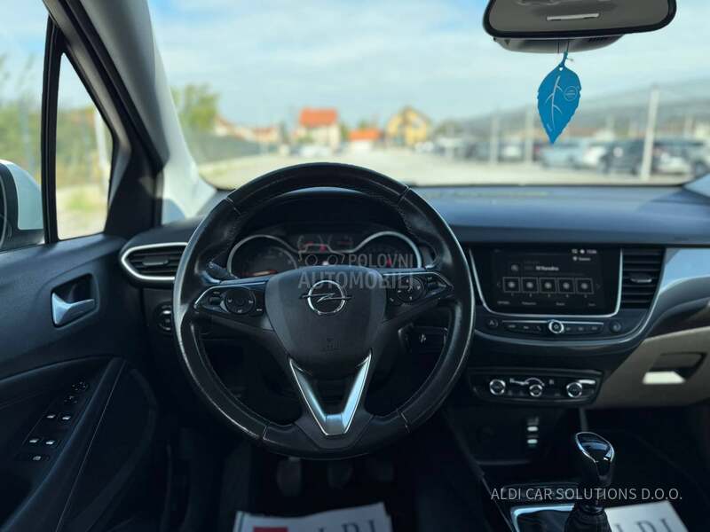 Opel Crossland X  1.2 Turbo Elegance