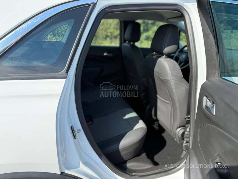 Opel Crossland X  1.2 Turbo Elegance
