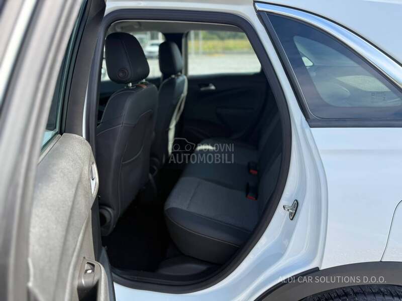 Opel Crossland X  1.2 Turbo Elegance