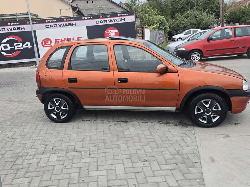 Opel Corsa B 
