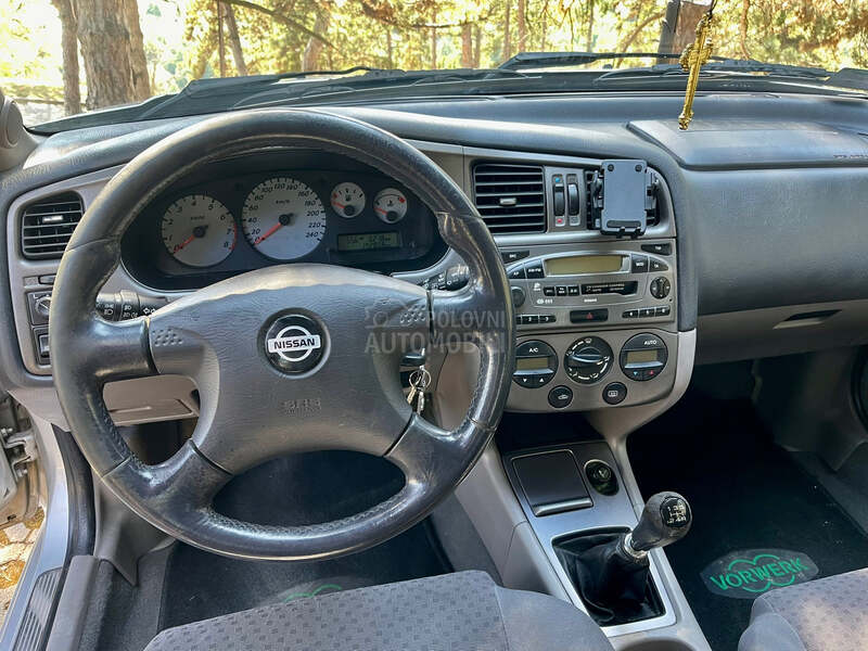 Nissan Primera Nisan Primera