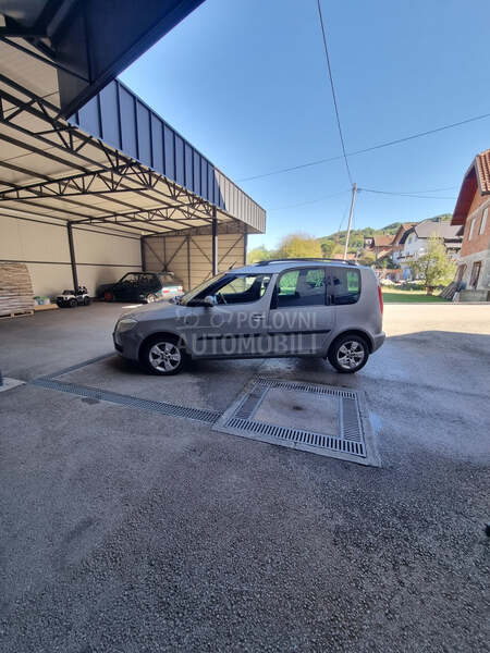 Škoda Roomster 