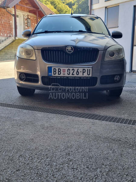 Škoda Roomster 