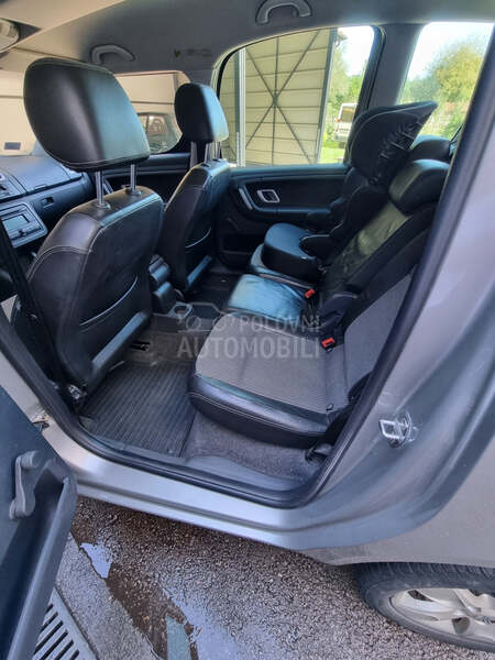 Škoda Roomster 