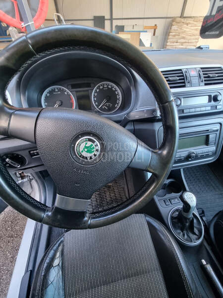 Škoda Roomster 