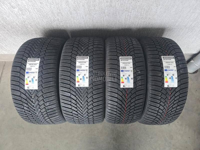 Bridgestone 285/40 R20 Zimska
