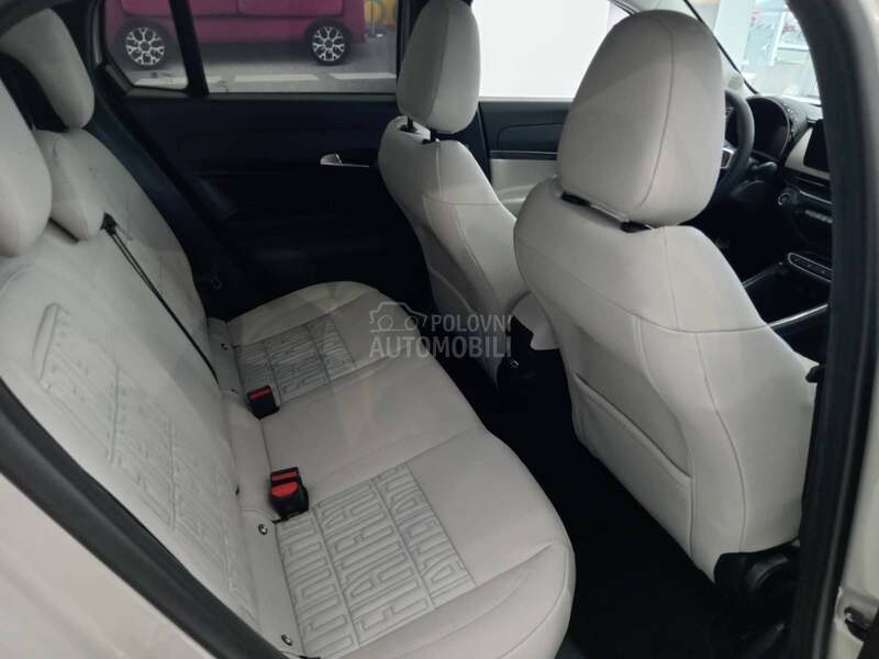 Fiat 600 La Prima Hybrid