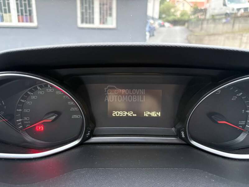 Peugeot 308 2.0 BlueHDI