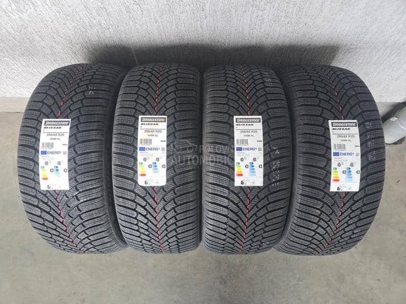 Bridgestone 255/45 R20 Zimska