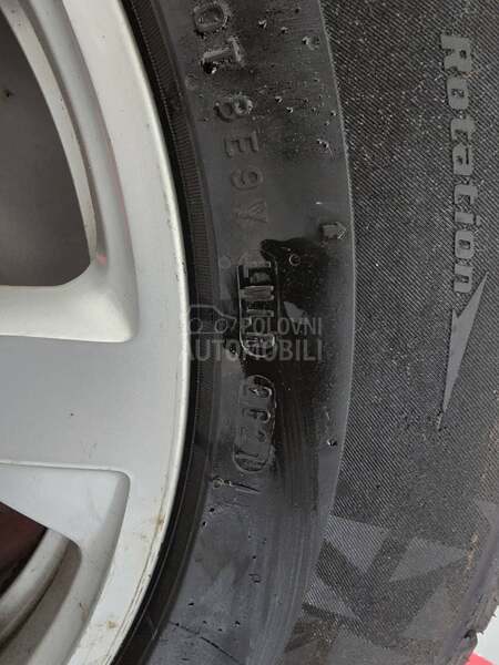 Nexen 235/65 R17 Zimska