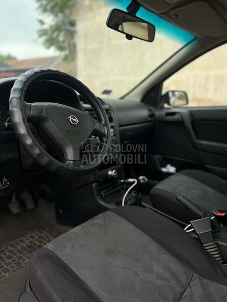 Opel Astra G 