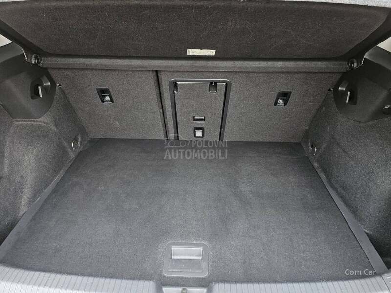 Volkswagen Golf 8 2.0TDI virtual/led
