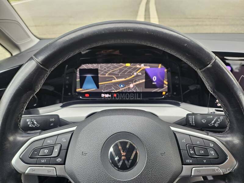 Volkswagen Golf 8 2.0TDI virtual/led