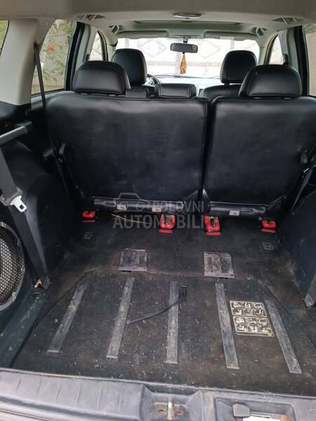 Mitsubishi Outlander outlander