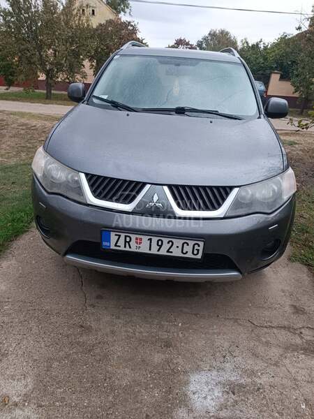 Mitsubishi Outlander outlander