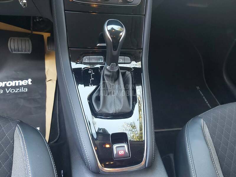 Opel Grandland X INNOV D20DTH