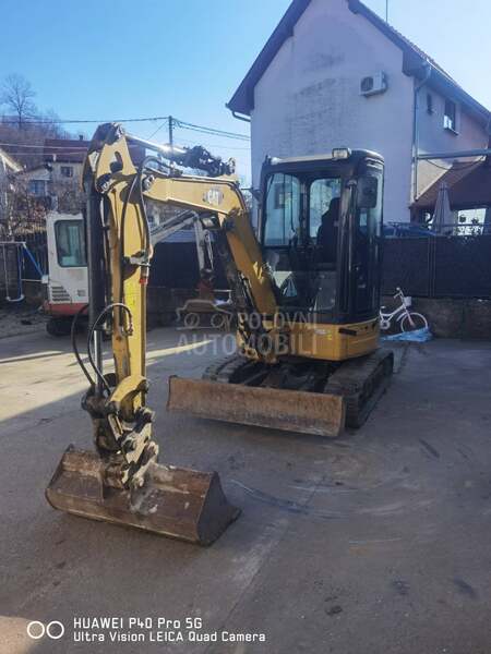 CAT 303F