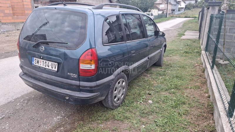 Opel Zafira 