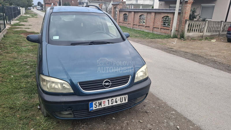 Opel Zafira 