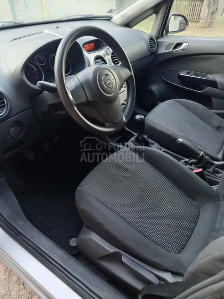 Opel Corsa D 