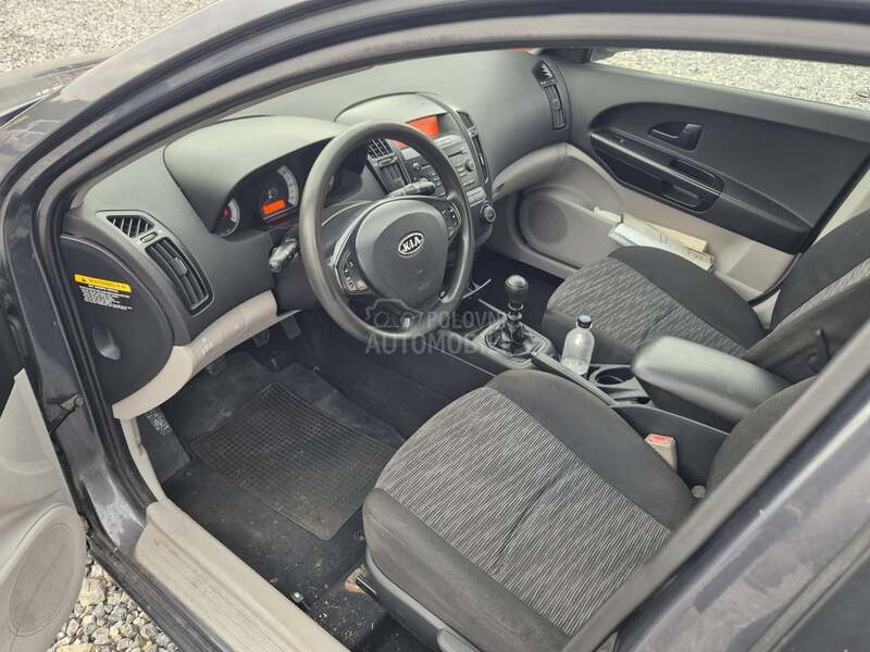 Kia cee`d 