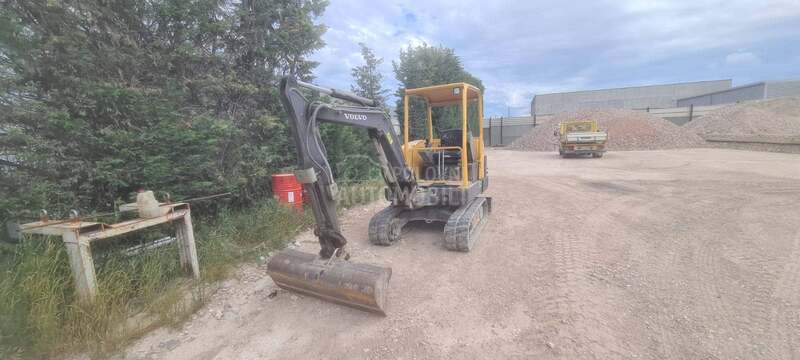 Volvo EC25