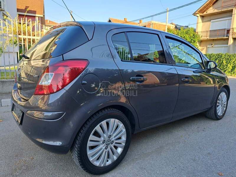 Opel Corsa D U.V.O.Z C.H
