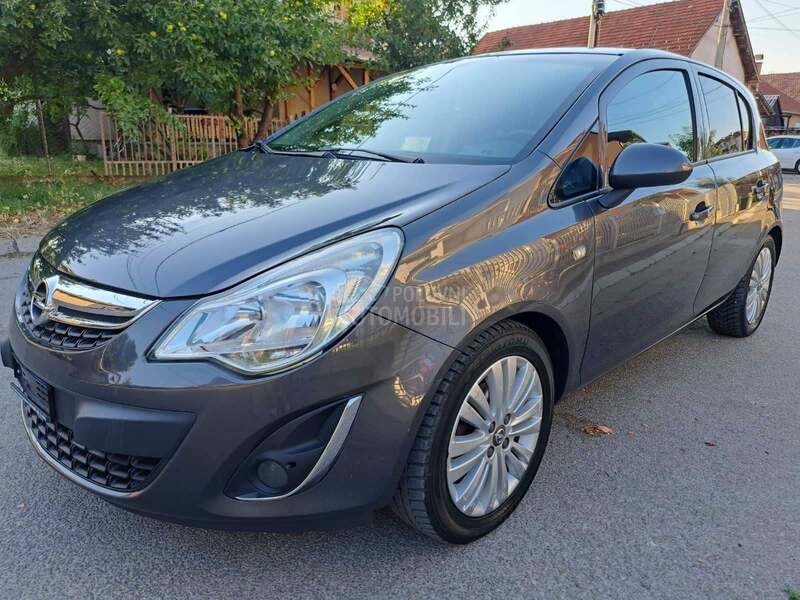 Opel Corsa D U.V.O.Z C.H