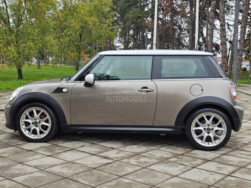 MINI Cooper 1.6 D