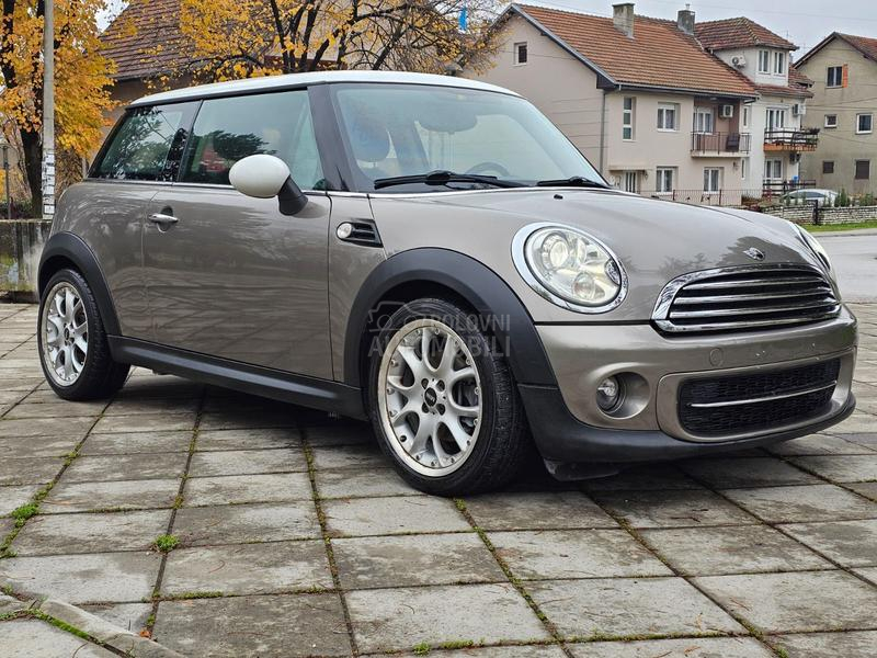MINI Cooper 1.6 D