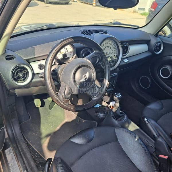 MINI Cooper 1.6 Đ