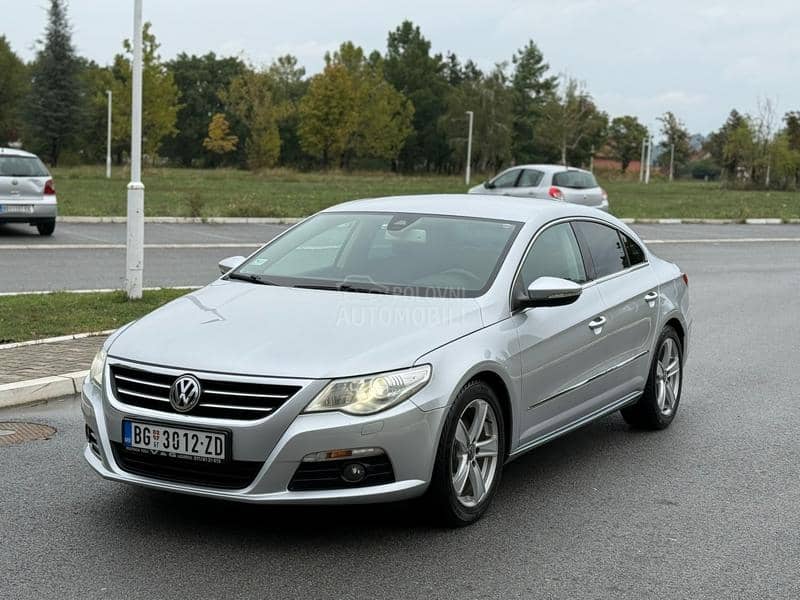 Volkswagen Passat CC O D L I C A N