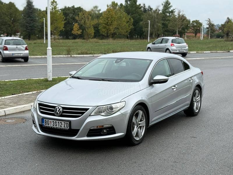 Volkswagen Passat CC O D L I C A N