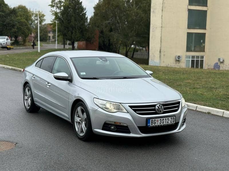 Volkswagen Passat CC O D L I C A N