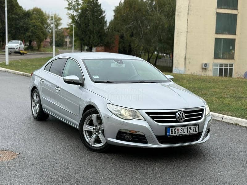 Volkswagen Passat CC O D L I C A N