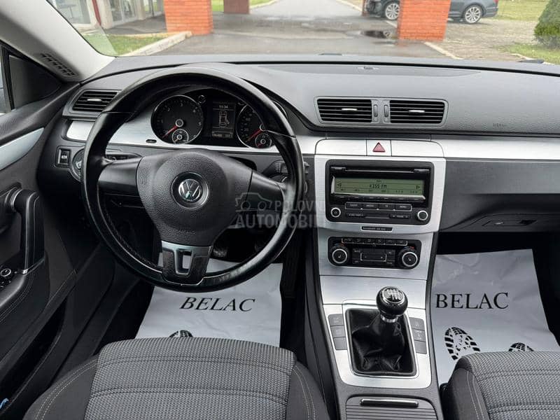 Volkswagen Passat CC O D L I C A N