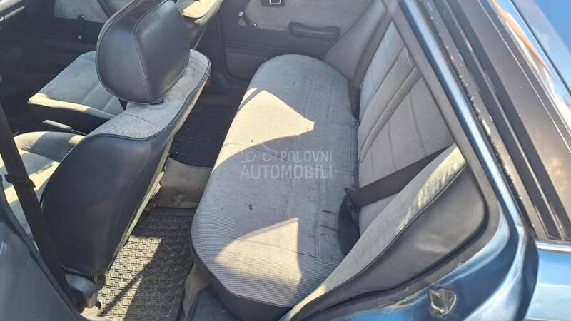 Mazda 323 1.5