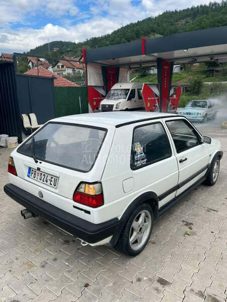 Volkswagen Golf 2 