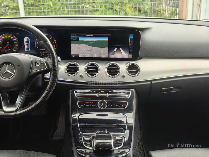 Mercedes Benz E 220 d/4x4/AMG/AIRMATIC