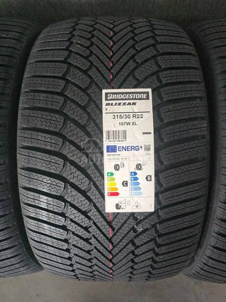 Bridgestone 315/30 R22 Zimska