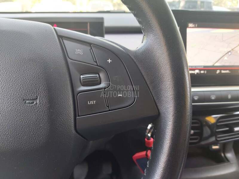 Citroen C4 Cactus 1.2 TURBO SHINE