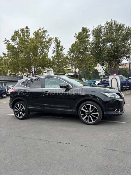 Nissan Qashqai 1.6 dCi BESPREKORAN