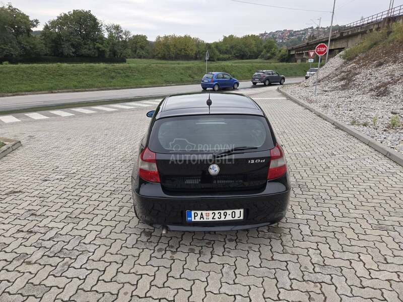 BMW 120 