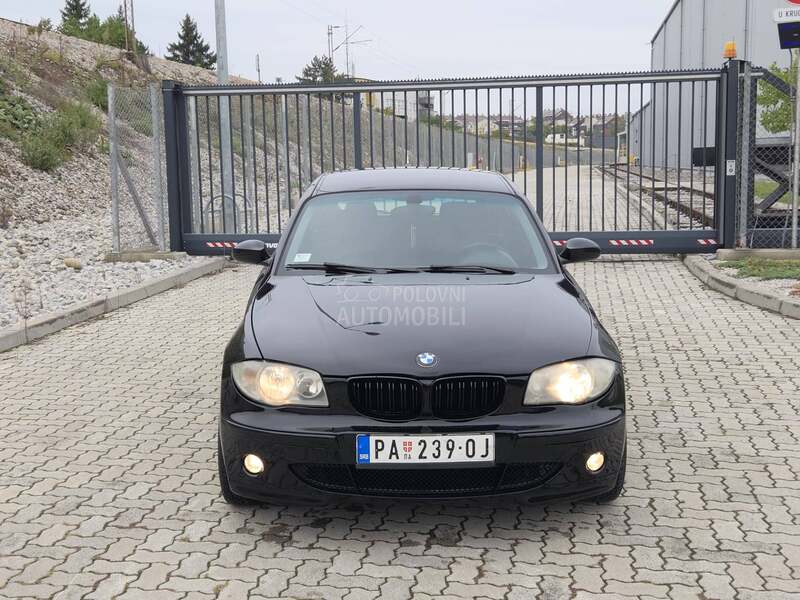 BMW 120 