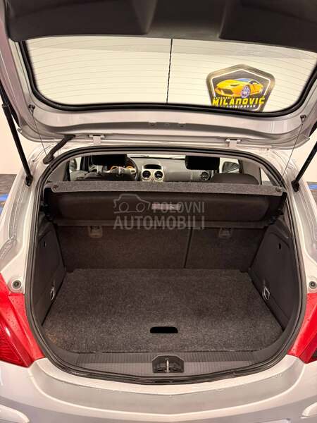 Opel Corsa D SPORTLINE KAONOVA