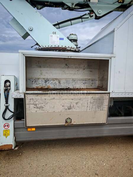 Mercedes Benz ATEGO 1215