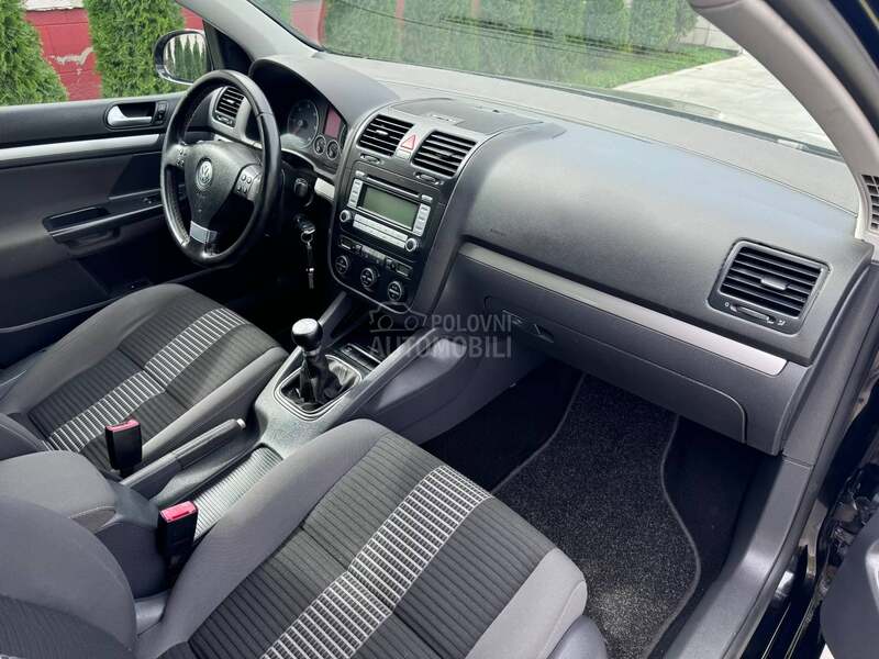 Volkswagen Golf 5 UNITED