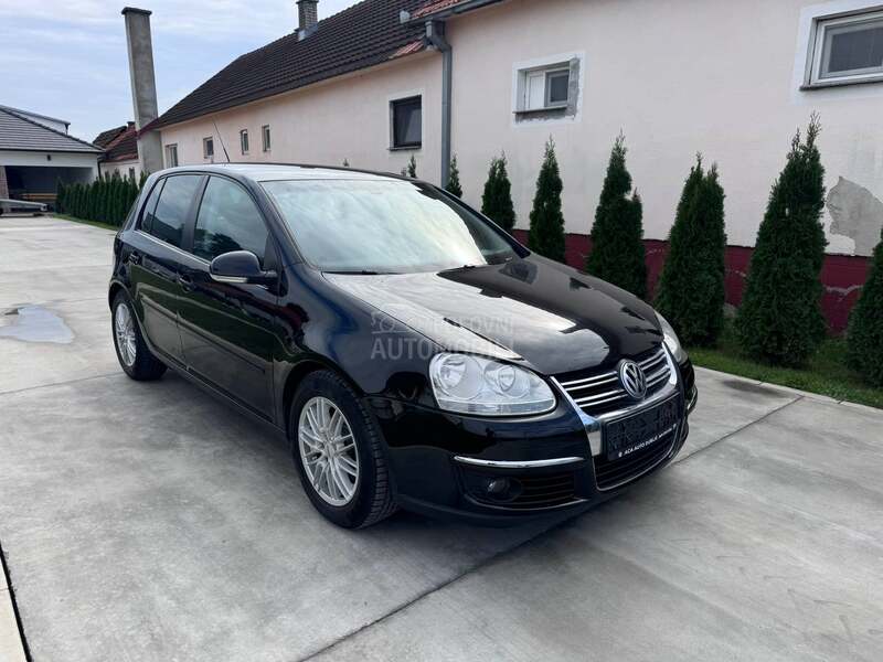 Volkswagen Golf 5 UNITED